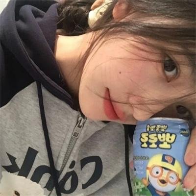 夜晚的莱奥 海报