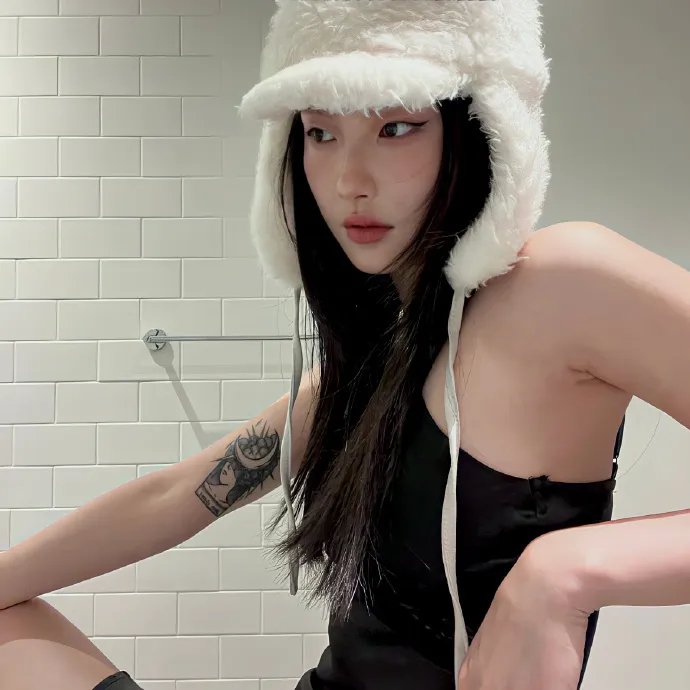大辫子的诱惑 海报